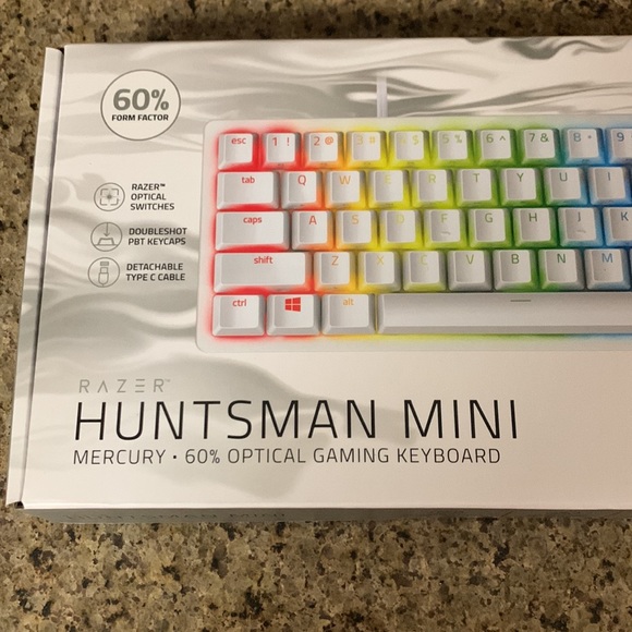 New in box RAZER gaming keyboard - Picture 2 of 4